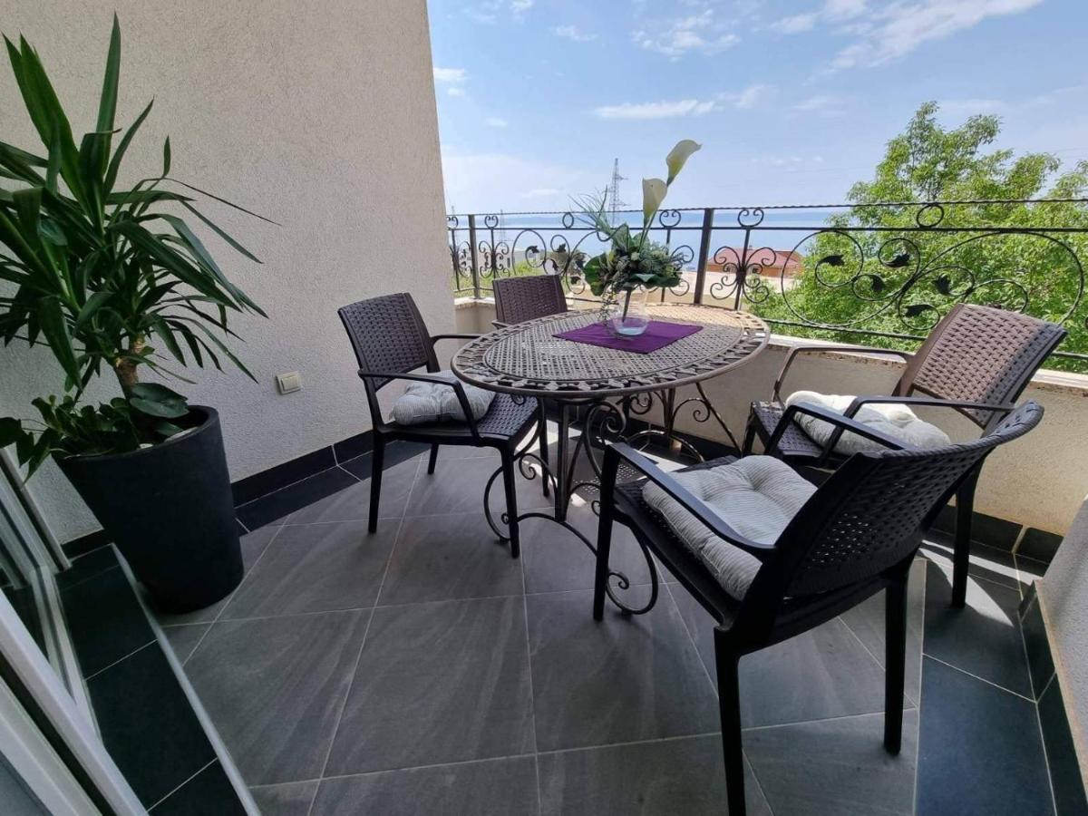 Apartment Tomic 2 Makarska Exteriör bild