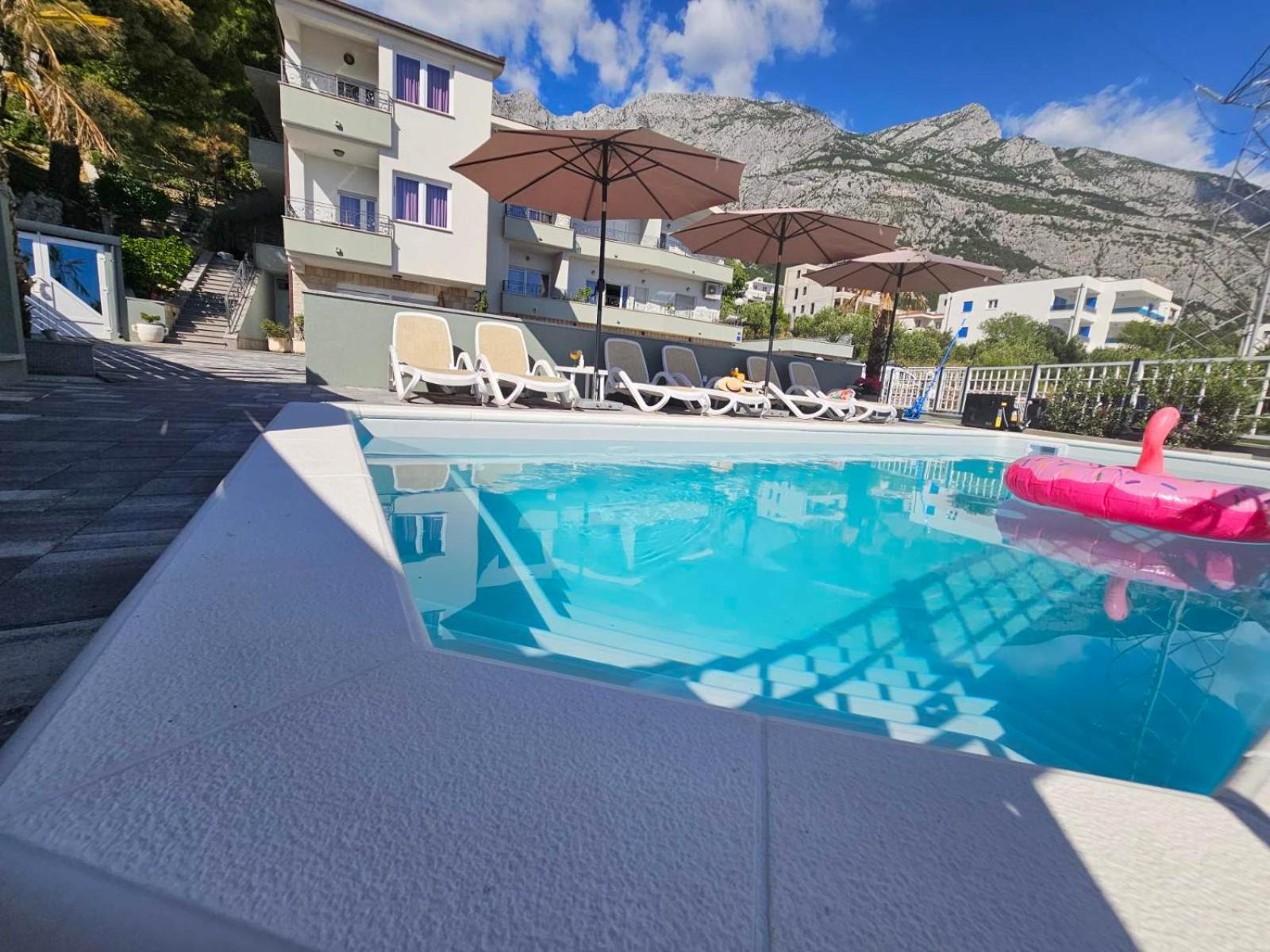 Apartment Tomic 2 Makarska Exteriör bild